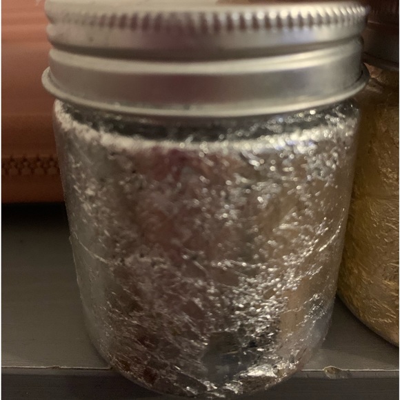 Foil - Picture 3 of 4